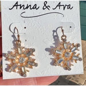 💗💗SNOWFLAKE EARRINGS WITH RHINSTONES💗💗